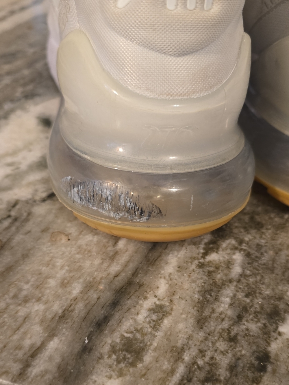Mens Nike Air Max 270 - Picture 7 of 12